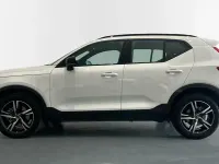 Usado Volvo XC40 Plus 163 CV (119 kW) 2024 Blanco SUV