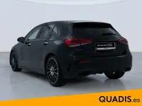 Usado Mercedes A180 116 CV (85 kW) 2021 Negro
