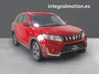 Usado Suzuki Vitara 111 CV (81 kW) 2019 Rojo SUV
