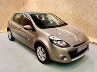 Usado Renault Clio IV Dynamique 90 CV (66 kW) 2012 Beige Utilitario