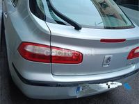 Usado Renault Laguna II Authentique 123 CV (90 kW) 2001 Beige Berlina