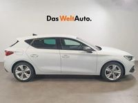 Usado Seat Leon FR 116 CV (85 kW) 2025 Blanco