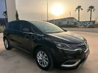 Usado Renault Espace Zen 160 CV (117 kW) 2016 Negro Monovolumen