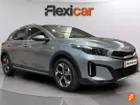 Usado Kia XCeed 160 CV (117 kW) 2023 Gris SUV
