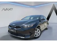 Usado Kia Ceed 136 CV (100 kW) 2025 Negro Utilitario