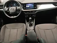 Usado Skoda Kamiq 90 CV (66 kW) 2022 Blanco SUV