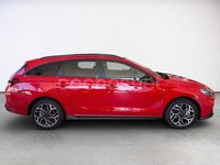 Nuevo Hyundai i30 N Line 100 CV (73 kW) 2025 Rojo Familiar