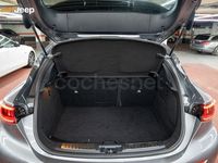 Usado Infiniti Q30 Premium 170 CV (125 kW) 2016 Gris / plata Berlina