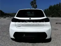 Usado Peugeot 208 Style 100 CV (73 kW) 2021 Blanco Utilitario