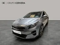 Usado Kia XCeed 120 CV (88 kW) 2022 Gris / plata SUV