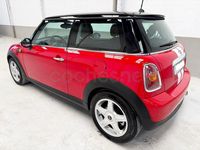 Usado Mini Cooper 122 CV (89 kW) 2010 Rojo Utilitario
