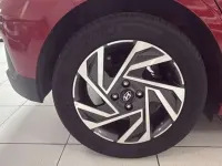 Nuevo Hyundai i20 90 CV (66 kW) 2026 Rojo Utilitario
