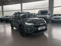 Usado Dacia Sandero Extreme 101 CV (74 kW) 2025 Verde Utilitario