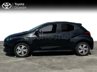 Usado Toyota Yaris Hybrid Active 116 CV (85 kW) 2025 Negro Berlina