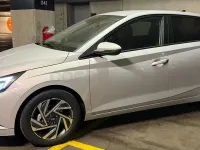 Nuevo Hyundai i20 79 CV (58 kW) 2025 Gris / plata Utilitario