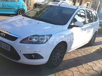 Usado Ford Focus Trend 109 CV (80 kW) 2010 Blanco Familiar