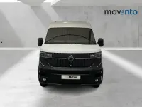 Usado Renault Master 130 CV (95 kW) 2025 Blanco Monovolumen