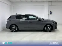 Käytetty Peugeot 308 Allure 130 HP (95 kW) 2024 Harmaa Sedan