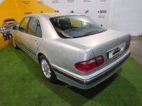 Occasion Mercedes E240 Elegance 170 PK (125 kW) 2000 Grijs Sedan