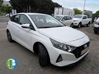 Usado Hyundai i20 101 CV (74 kW) 2022 Blanco Utilitario