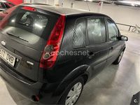 Usado Ford Fiesta Trend 68 CV (50 kW) 2005 Negro Utilitario