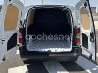 Usado Opel Combo 100 CV (73 kW) 2024 Blanco Monovolumen