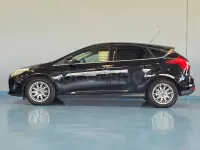 Usado Ford Focus Titanium 115 CV (84 kW) 2013 Negro Berlina