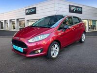 Usado Ford Fiesta Trend 75 CV (55 kW) 2017 Rojo Utilitario