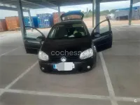 Usado VW Golf IV Trendline 105 CV (77 kW) 2005 Negro Berlina