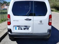 Usado Peugeot Rifter Active 100 CV (73 kW) 2023 Blanco Monovolumen