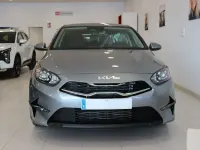 Usado Kia Ceed 100 CV (73 kW) 2025 Lunar silver Utilitario