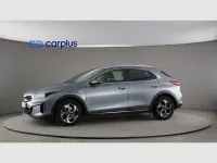 Usado Kia XCeed 120 CV (88 kW) 2022 Plateado SUV