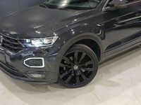 Usado VW T-Roc R-line 150 CV (110 kW) 2022 Gris SUV