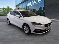 Usado Seat Leon Style 115 CV (84 kW) 2021 Blanco Berlina