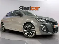 Usado Peugeot 208 Allure 101 CV (74 kW) 2025 Gris Utilitario