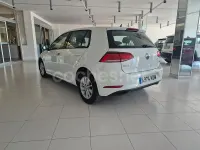 Usado VW Golf VII Advance 115 CV (84 kW) 2017 Blanco Berlina