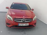 Usado Mercedes A200 Style 136 CV (100 kW) 2013 Rojo Utilitario