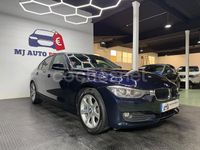 Usado BMW 318 143 CV (105 kW) 2014 Azul Berlina