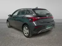 Usado Hyundai i20 79 CV (58 kW) 2025 Gris Utilitario