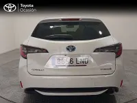 Usado Toyota Corolla Advance 180 CV (132 kW) 2021 Blanco Familiar