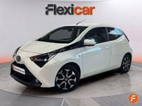 Usado Toyota Aygo X-play 72 CV (52 kW) 2021 Blanco Utilitario