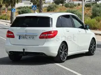 Usado Mercedes B180 109 CV (80 kW) 2015 Blanco Utilitario