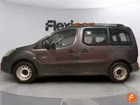 Usado Citroën Berlingo Feel 100 CV (73 kW) 2017 Gris Monovolumen