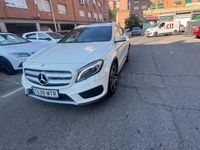 Usado Mercedes GLA220 AMG line 170 CV (125 kW) 2014 Blanco SUV
