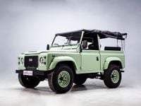 Usado Land Rover Defender 112 CV (82 kW) 1988 Verde SUV