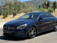 Usado Mercedes CLA200 136 CV (100 kW) 2018 Azul Coupe