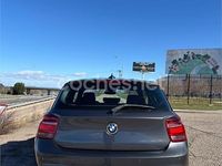 Usado BMW 118 143 CV (105 kW) 2015 Gris / plata Utilitario