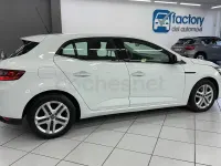 Usado Renault Mégane Business 115 CV (84 kW) 2020 Blanco Berlina