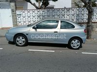 Usado Renault Mégane Coupé R.S. 100 CV (73 kW) 1999 Gris / plata Coupe
