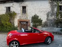 Usado Opel Tigra Sport 125 CV (91 kW) 2005 Rojo Descapotable